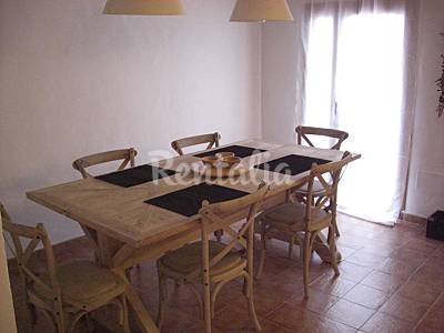 mesa de madera maciza...hasta 10 comensales Casa Comedor Menorca Ciutadella de Menorca Casa