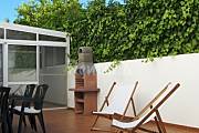 Apart 3 bedroom/patio- 2/8 people-0.93 (mi) beach, golf Algarve-Faro