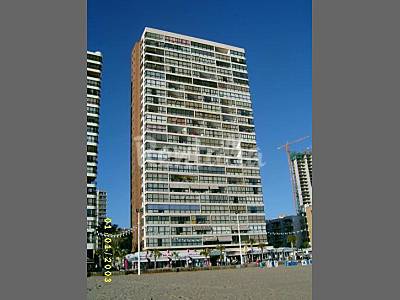 3 Apartamentos de 1 habitación en 1a línea playa Alicante