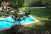 Casa de 4 habitaciones con piscina Girona