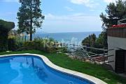 Villa para 14-16 personas en 1a línea de playa Girona