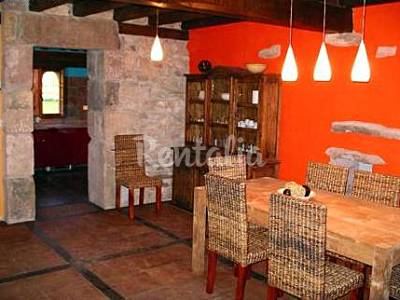 /comedor Casa Salón Cantabria Santa María de Cayón Casa