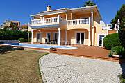 Villa for rent only 500 meters from the beach Algarve-Faro