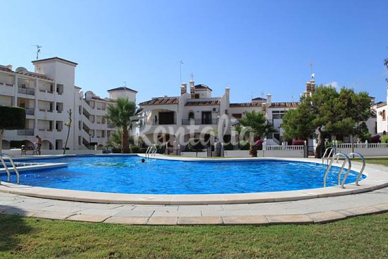 Beautifully furnished apartment with swimming pool Playa Flamenca I (Orihuela Alicante