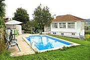House with garden and pool Braga