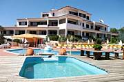 10 Apartments Two Bedrooms 3 km from the beach Algarve-Faro