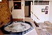 Lovely self-catered town house with sauna and jacuzzi Guadalajara