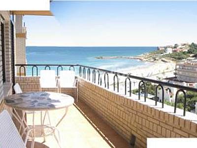 Apartamento en alquiler en 1a línea de playa Castellón