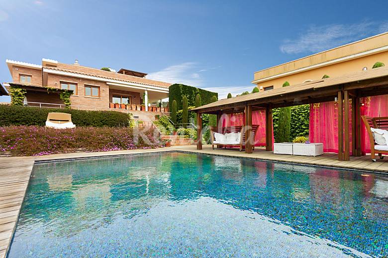 CASAS RURALES EN GERONA casas rurales en gerona: