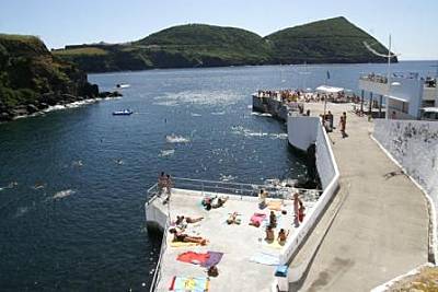 Praia Cinco Ribeiras