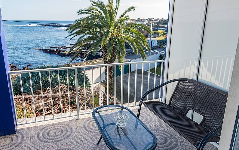Porto Terraço Ilha Terceira Vila da Praia da Vitória Apartamento - Terraço