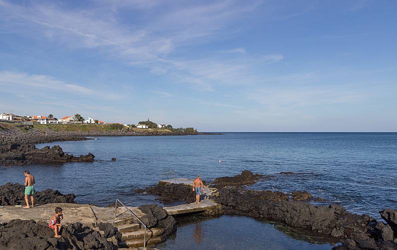 Porto Arredores Ilha Terceira Vila da Praia da Vitória Apartamento - Arredores