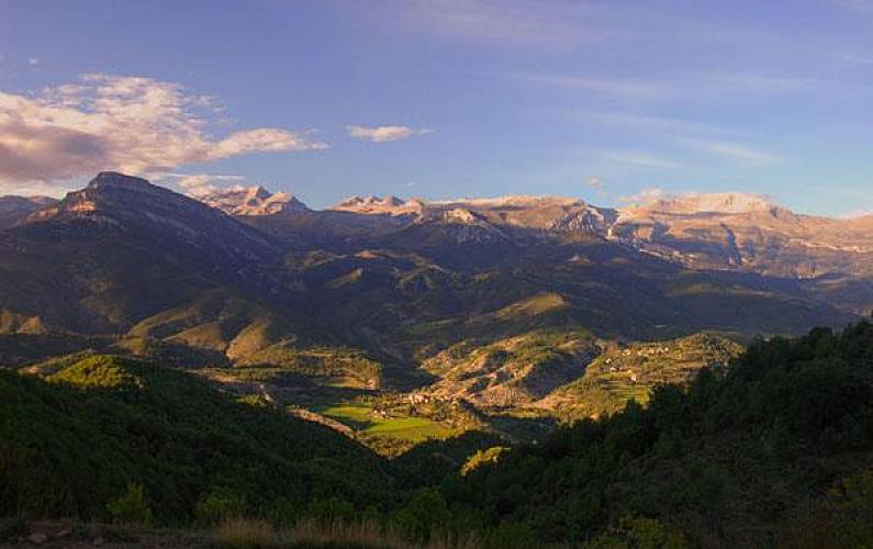 Casas Arredores Huesca Puértolas Casa rural - Arredores