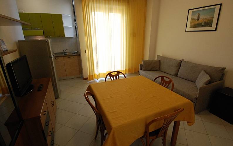 Apartamento para 4 pessoas a 50 m da praia Rimini - 