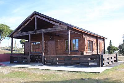 Casa Rural con piscina natura en El Escorial Madrid