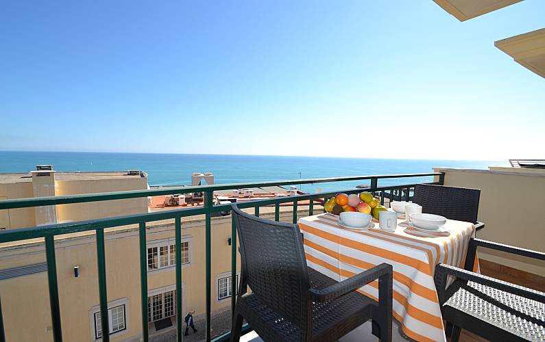 2 Bed Apt Albufeira Close To The Beach Albufeira Algarve