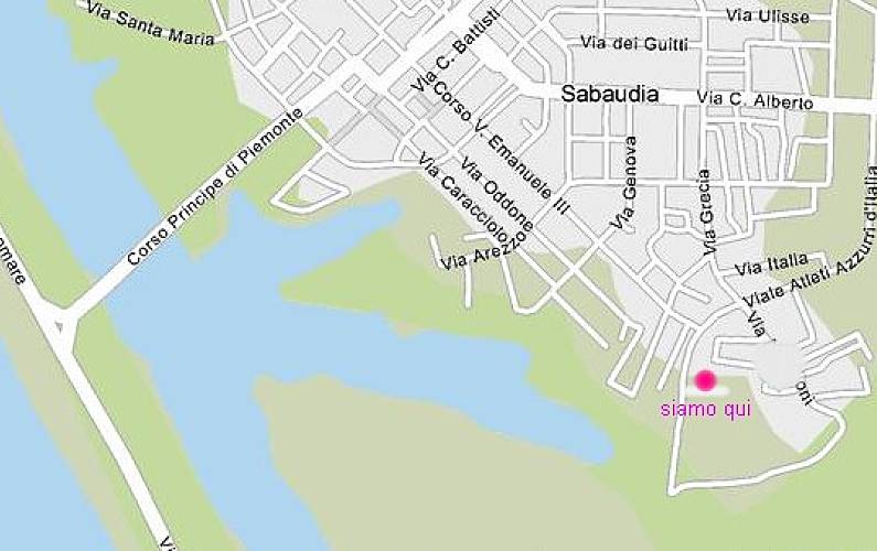 Fratoscano house location con giardino a Sabaudia