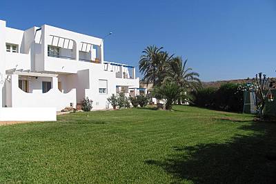 14 Apartamentos a 550 m de la playa Almería