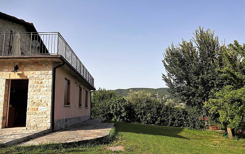Casa rurale con piscina vicno Urbino