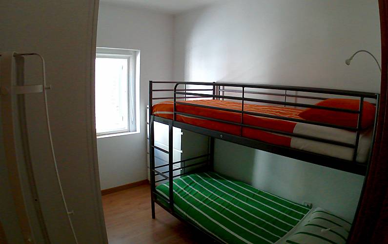 PRAIA Quarto Setúbal Almada Apartamento - Quarto