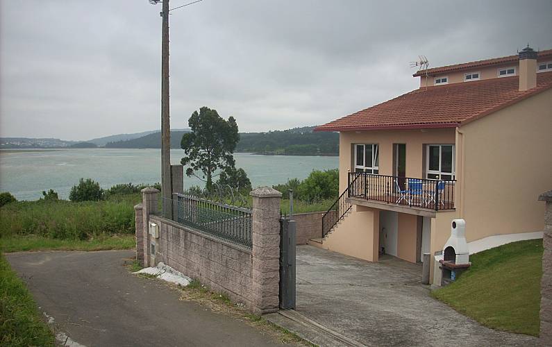 Casa en alquiler a 500 m de la playa - A Telleira, Cabana de ...