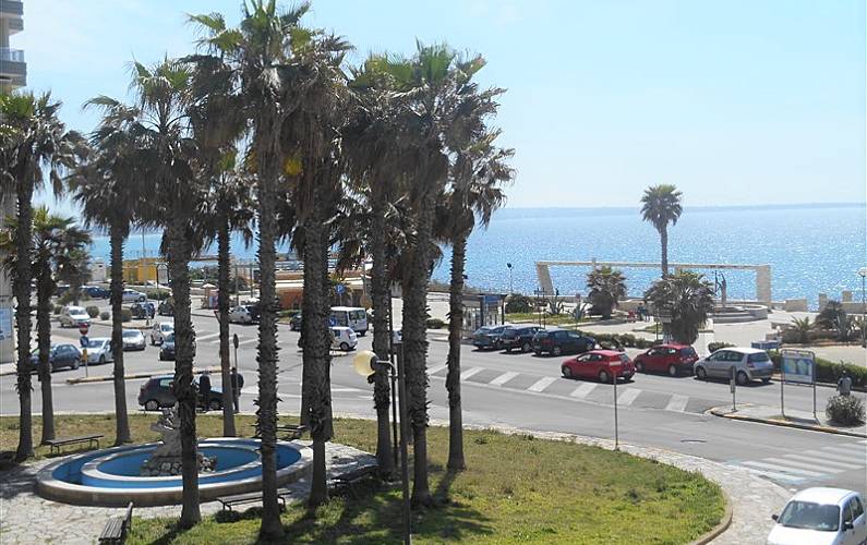 Apartamento com 1 quarto a 60 m da praia Lecce - 