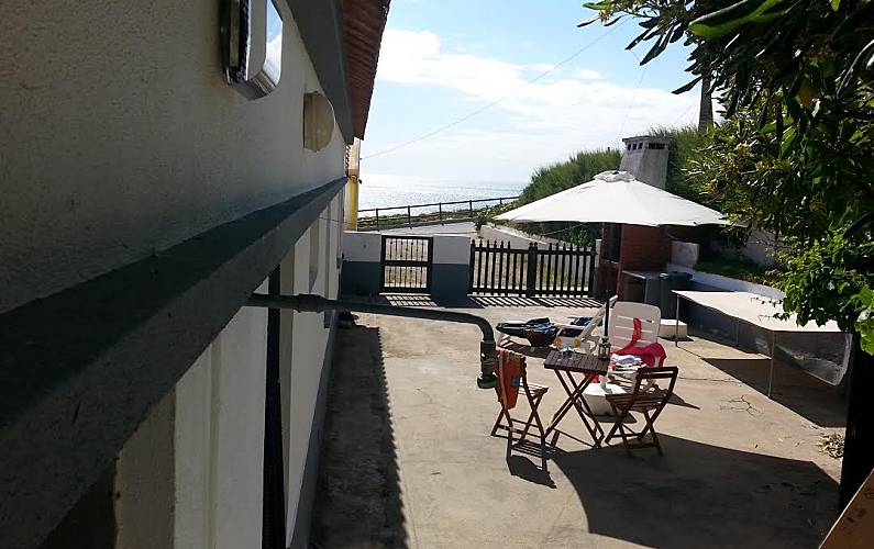 Casa a 20 Metros da Praia Leiria - Terraço