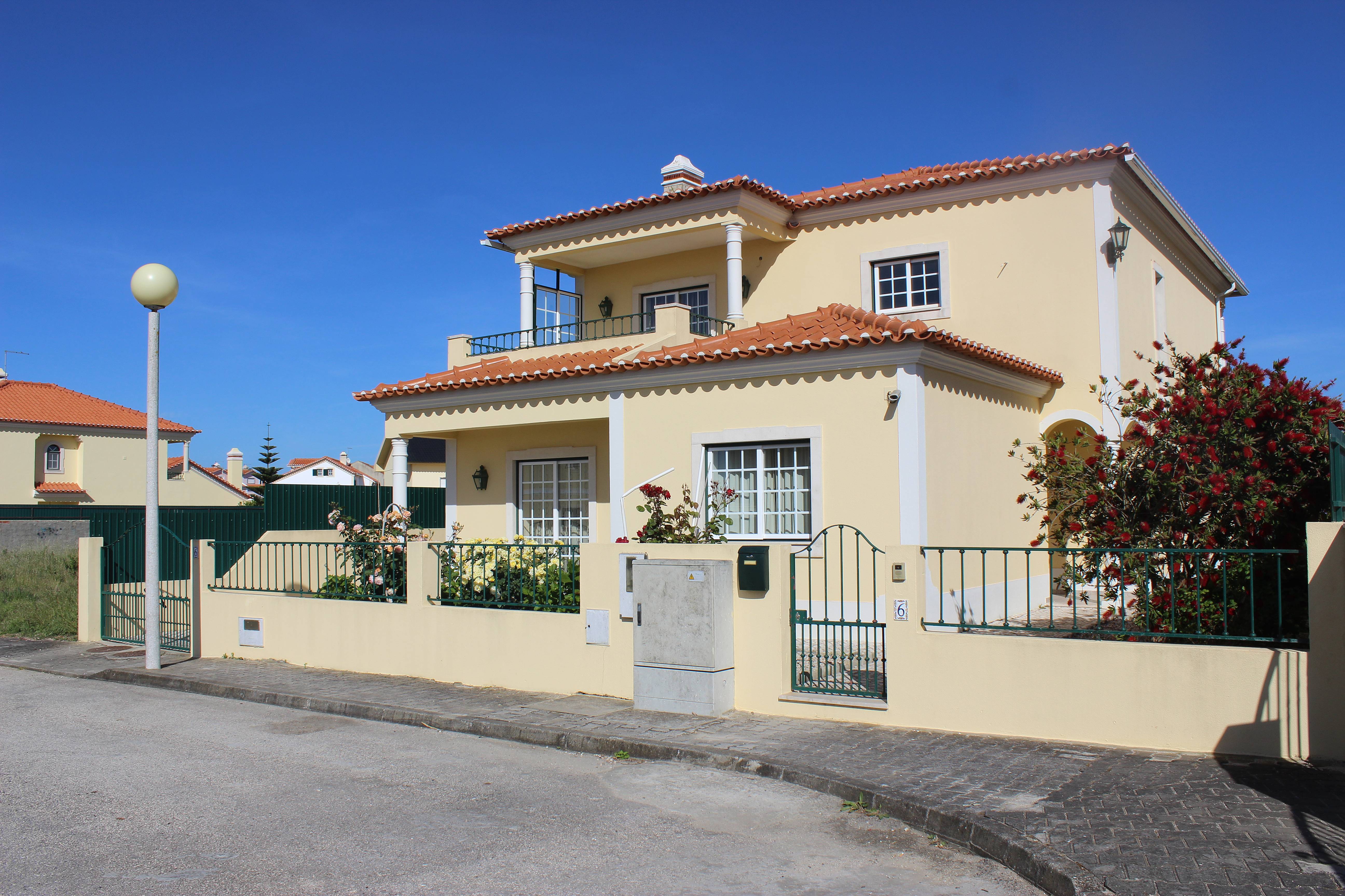 Aluguer vivendas Peniche Leiria