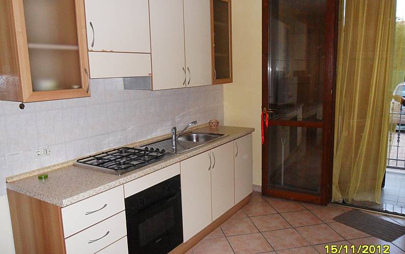 Apartamento para 2-4 pessoas a 150 m da praia Rimini - Cozinha