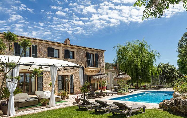 Finca rural en plena serra de tramuntana Mallorca