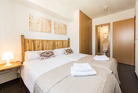 Holiday Rentals Madrid Apartments Homes And Villas Self Apartment Madrid