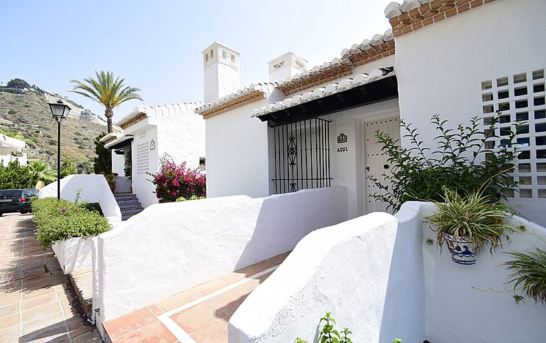 Casa En Alquiler A 100 M De La Playa La Herradura Almunecar Granada