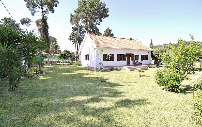 Casa(4 Jardim Setúbal Seixal vivenda - Jardim