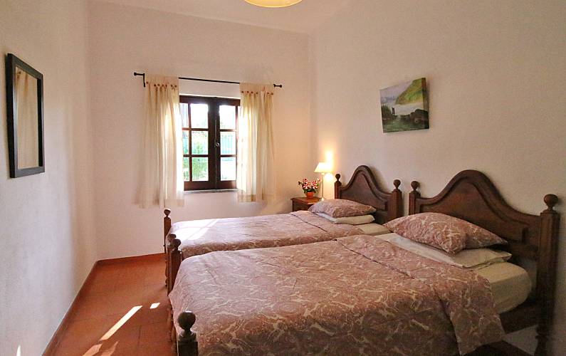 Casa(4 Quarto Setúbal Seixal vivenda - Quarto