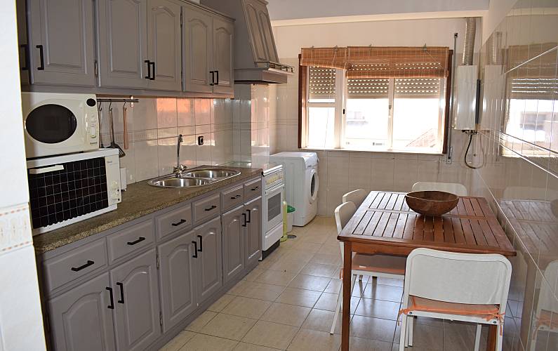2 Cozinha Viana do Castelo Caminha Apartamento - Cozinha