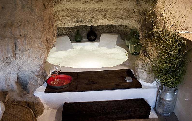 10 Casas Rurales Con Jacuzzi Para Reirte Del Frio Idealista News