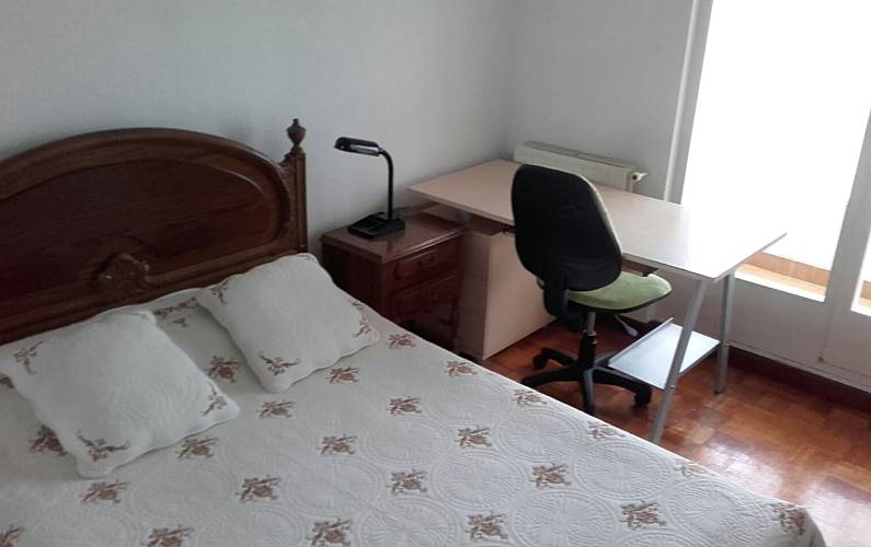 Buen piso para 4-8 personas en Sardinero 700 m playa - Santander