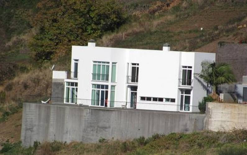 Casa para alugar em Ribeira Brava Ilha da Madeira - 