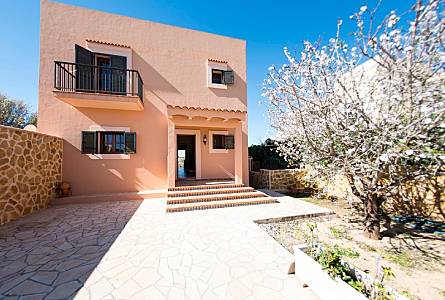 Holiday Rentals Sant Jordi De Ses Salines San Jose Apartments