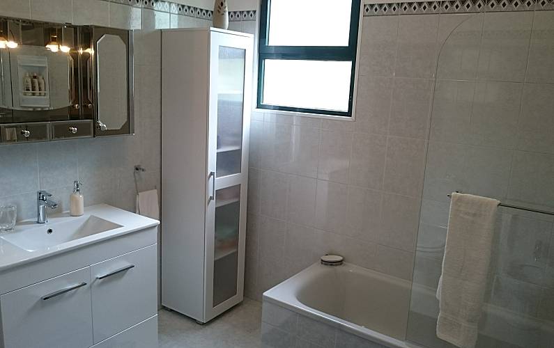 2 Casa-de-banho Ilha da Madeira Santa Cruz Villa rural - Casa-de-banho