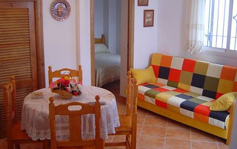 1 Apartamento para alugar a 400 m da praia Cádis - Sala