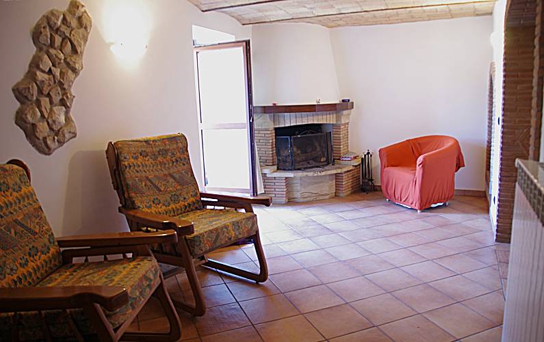 Wohnung Esszimmer L'Aquila Pacentro Ferienwohnung - Esszimmer
