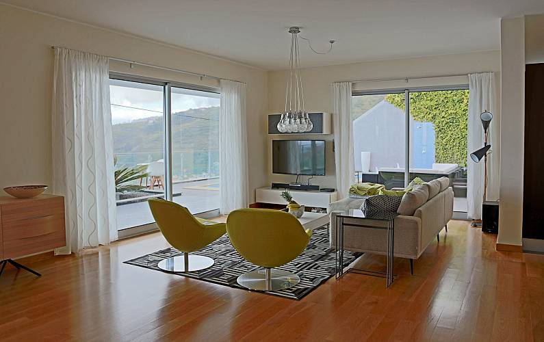 Vivenda Sala Ilha da Madeira Calheta - R.A.M. vivenda - Sala