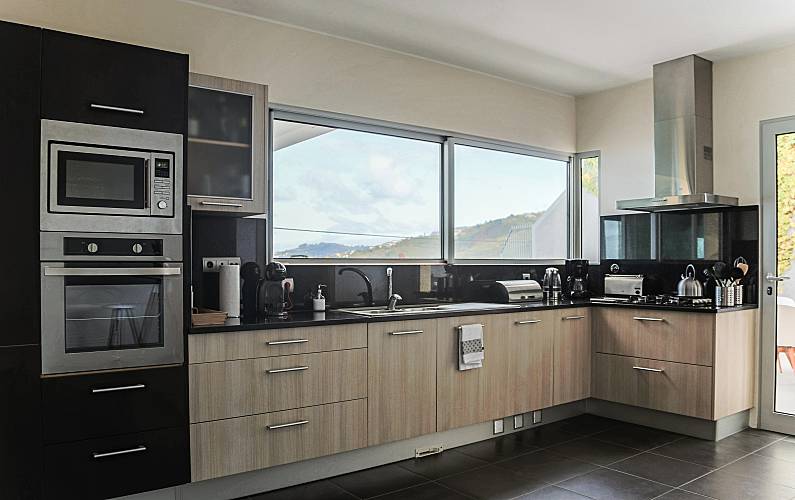 Vivenda Cozinha Ilha da Madeira Calheta - R.A.M. vivenda - Cozinha