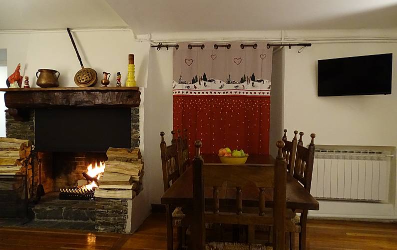 Apartamento Sala Girona Llívia Apartamento - Sala