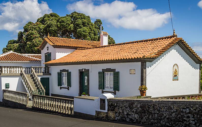 Vivenda Exterior da casa Ilha Terceira Vila da Praia da Vitória casa - Exterior da casa