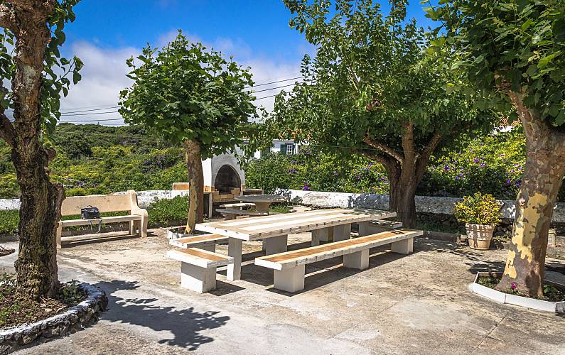 Vivenda Jardim Ilha Terceira Vila da Praia da Vitória casa - Jardim