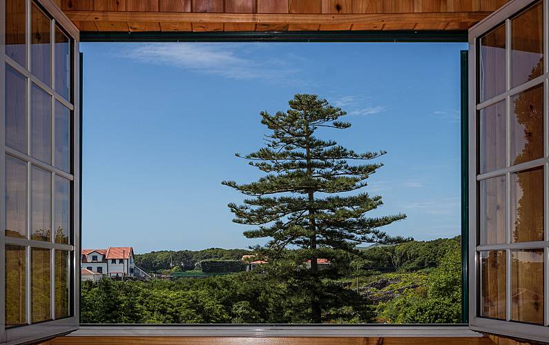 Vivenda Quarto Ilha Terceira Vila da Praia da Vitória casa - Quarto