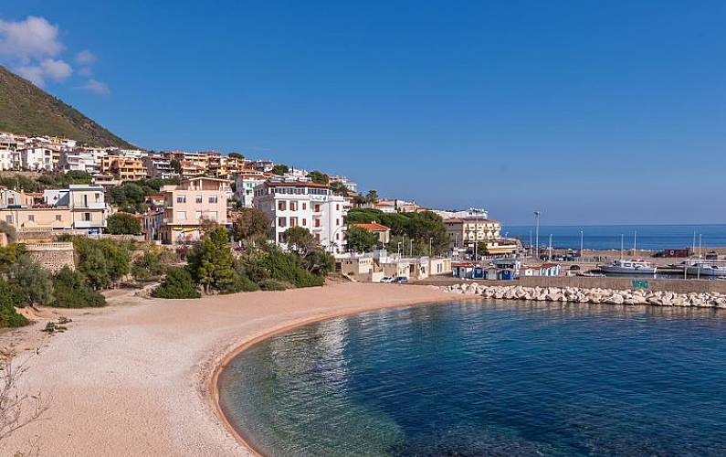 Casa En Alquiler En Cerdena Cala Gonone Dorgali Nuoro Ruta Del Vino Cannonau