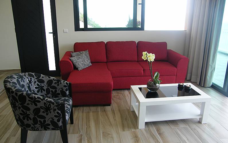 Vivenda Sala Ilha da Madeira Calheta - R.A.M. vivenda - Sala